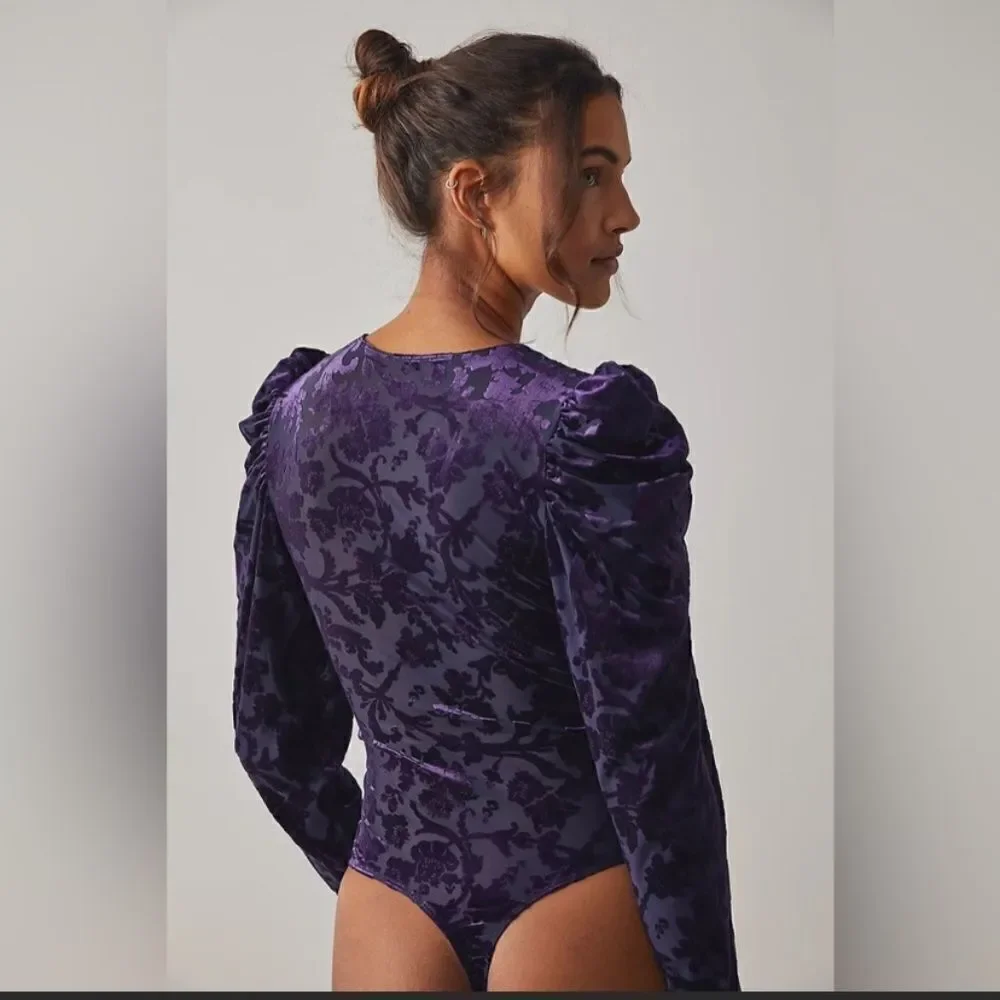 Free People Magic Hour Velvet Bodysuit NWT Sz M - Picture 5 of 9